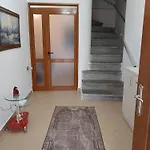 Dean Apartman *