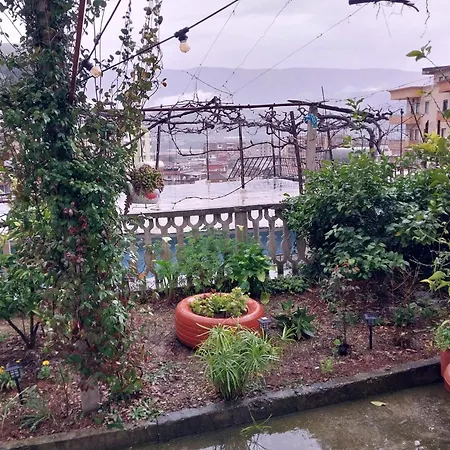 Dean Apartment *
